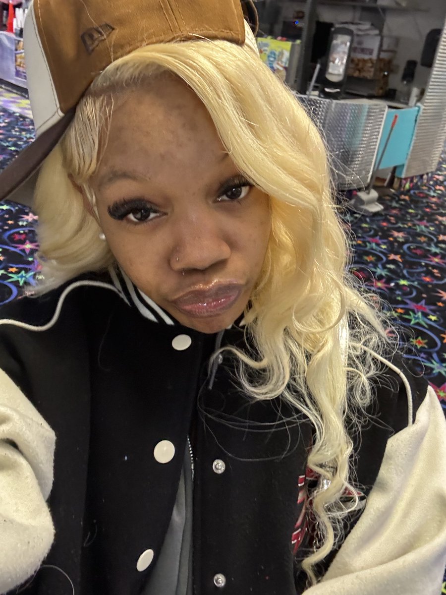 jay 🩷 (@jrackzzzz_) on Twitter photo 