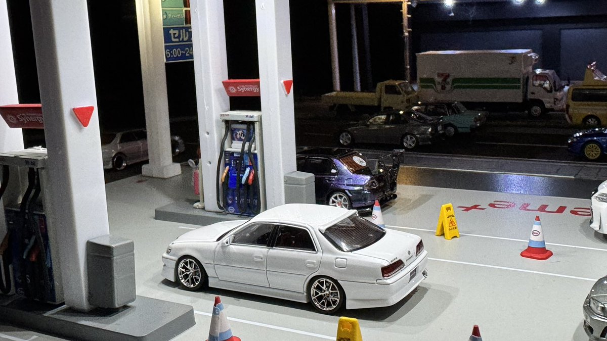 今年も残り僅かですが、自分が今年購入したミニカーの中での買って