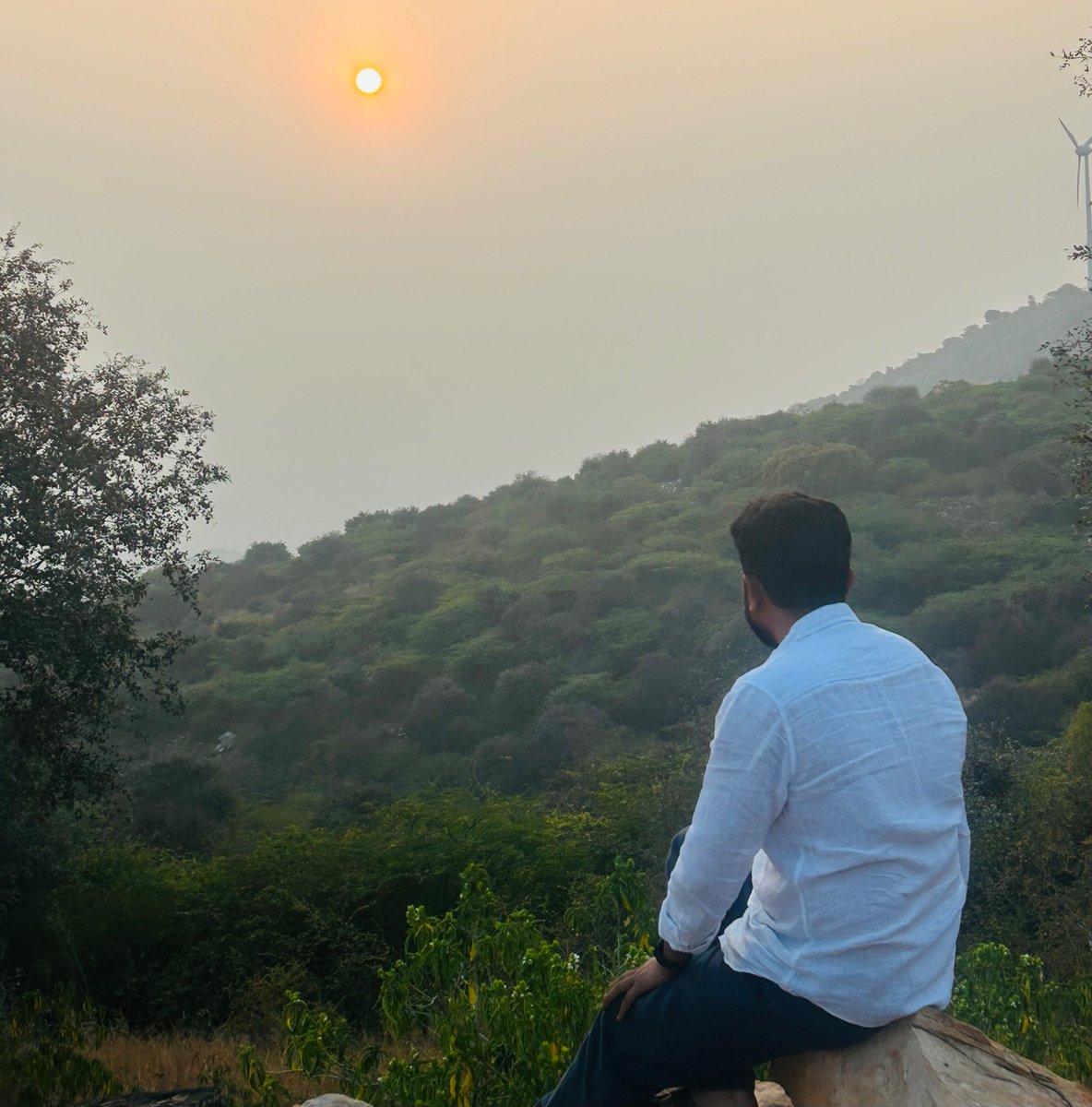 Arjun_Mehar's tweet photo. अरावली खनन नहीं, संरक्षण मांगती है.! इंक़लाब ज़िंदाबाद.! https://t.co/vcMUdu7lzs