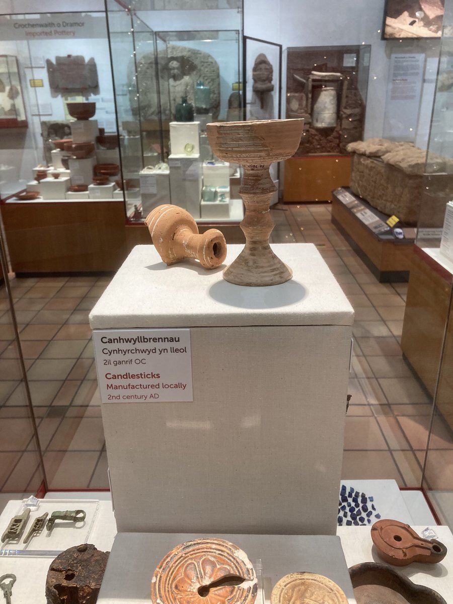 ServiliusPulex's tweet photo. On this day the Romans celebrated the Sigillaria. This was a day of gift giving, usually small and cheap items like wax or clay figurines and objects that brought light such as candles and oil lamps like these from Roman Caerleon.  Io Saturnalia! https://t.co/CIYlMFrABe