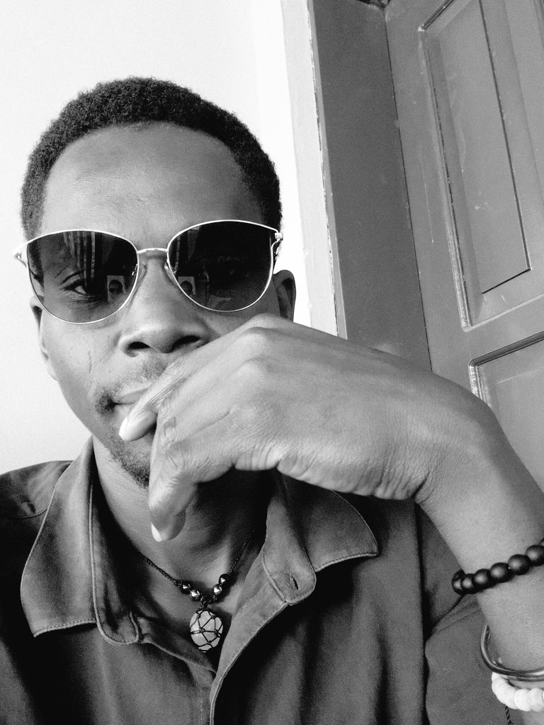 @Meddy Mapesa~@Zeus 🇺🇬 tweet media