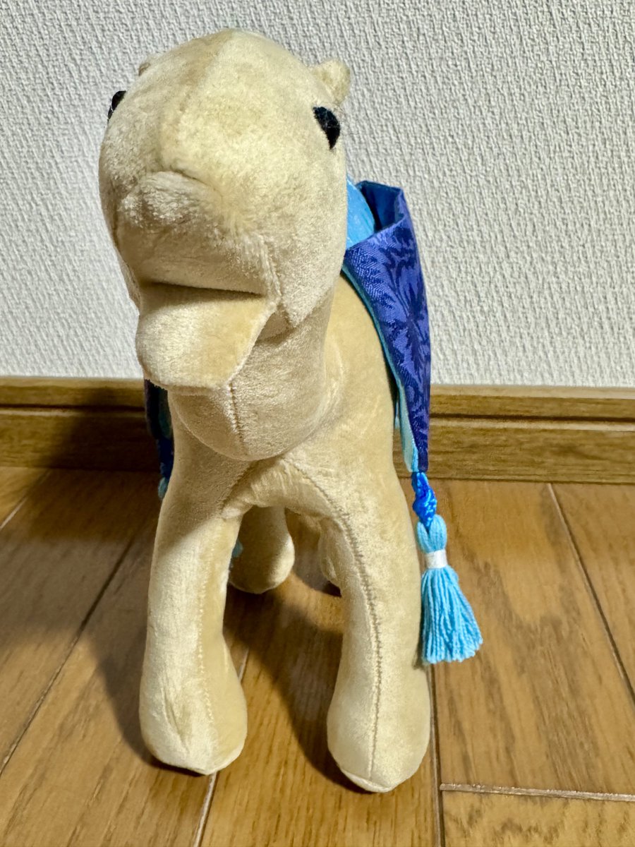 ヨルダンパビリオン　ラクダ ぬいぐるみサイズ大　民族織物 ヨルダンパビリオン ラクダ ぬいぐるみサイズ大 民族織物 V