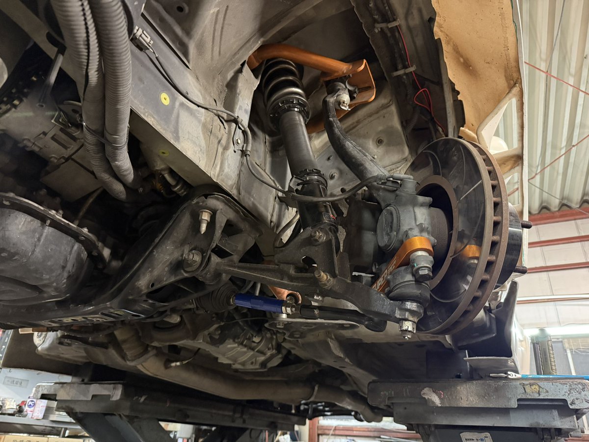 組み終わった👍 あとは1G締めしてある程度トー合わせたら終わり👌