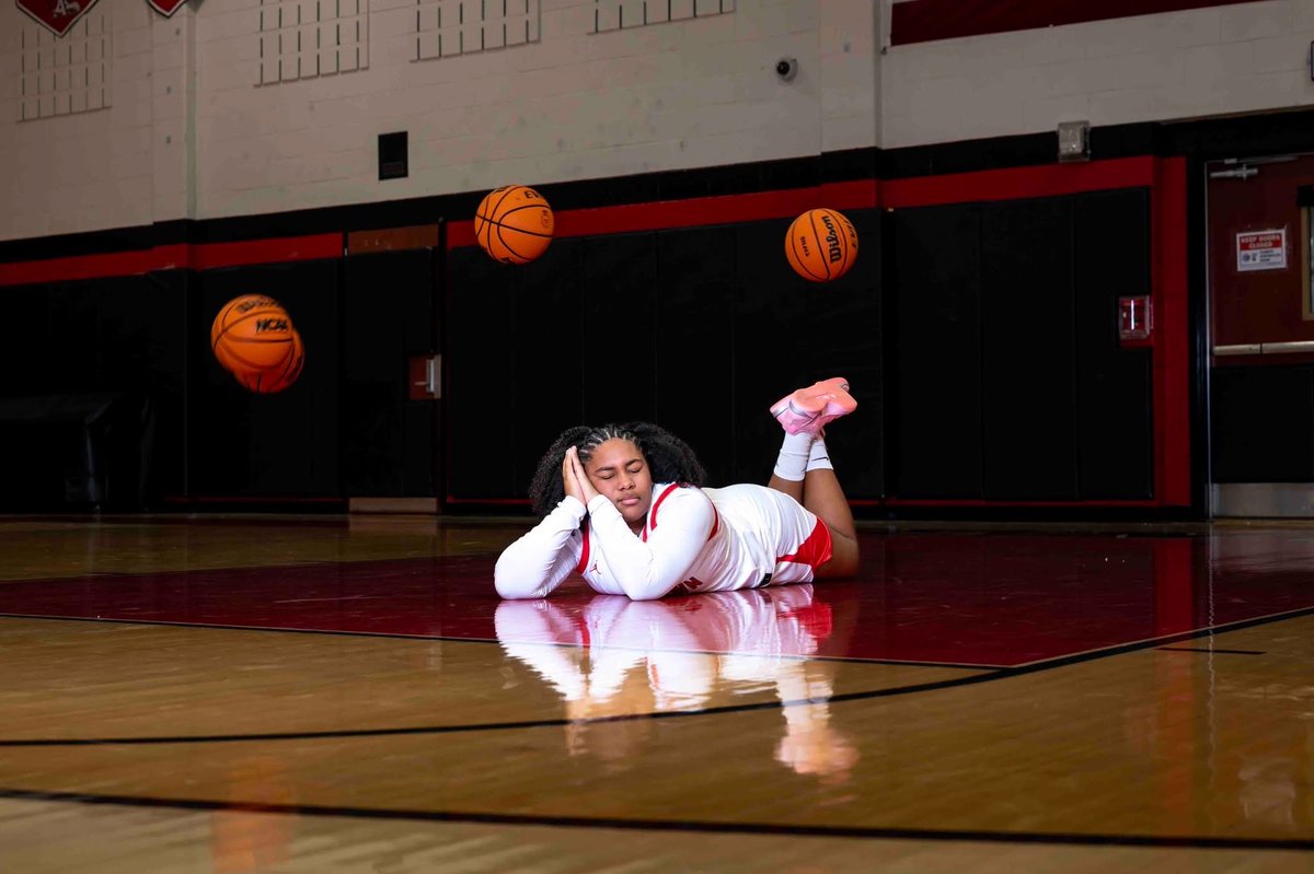 pixelsbytoddc's tweet photo. Allentown Girls Basketball Senior Media Day 2025-26 https://t.co/iaCACNqJAe