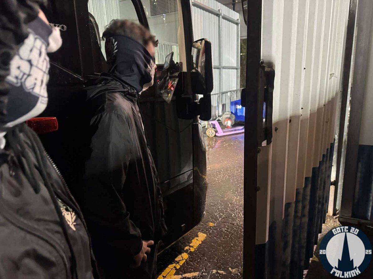 GATE 20 FALKIRK tweet media