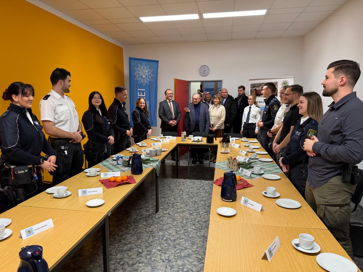 Sachsen-Anhalt tweet media