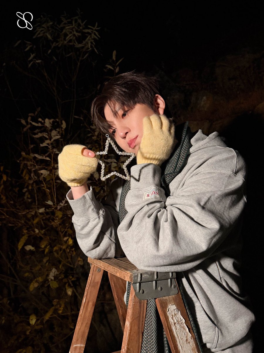 shinsh_official's tweet photo. 미리 메리 크리스마스!🎄🎁

LISTENING PARTY D-1💗

#신수현 #SHINSOOHYUN https://t.co/ocJnkWAdUL