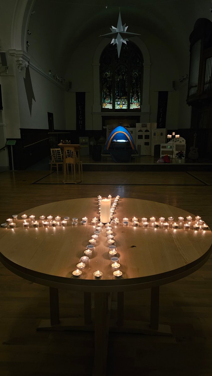 MayorChester's tweet image. 🎄 Wonderful to attend the Christmas Concert at Wesley Church. The congregation were so welcoming, and it was lovely to be welcomed as a guest and friend at their Carol Service. A beautiful evening full of community and Christmas spirit.

#Chester #CarolService #CommunitySpirit