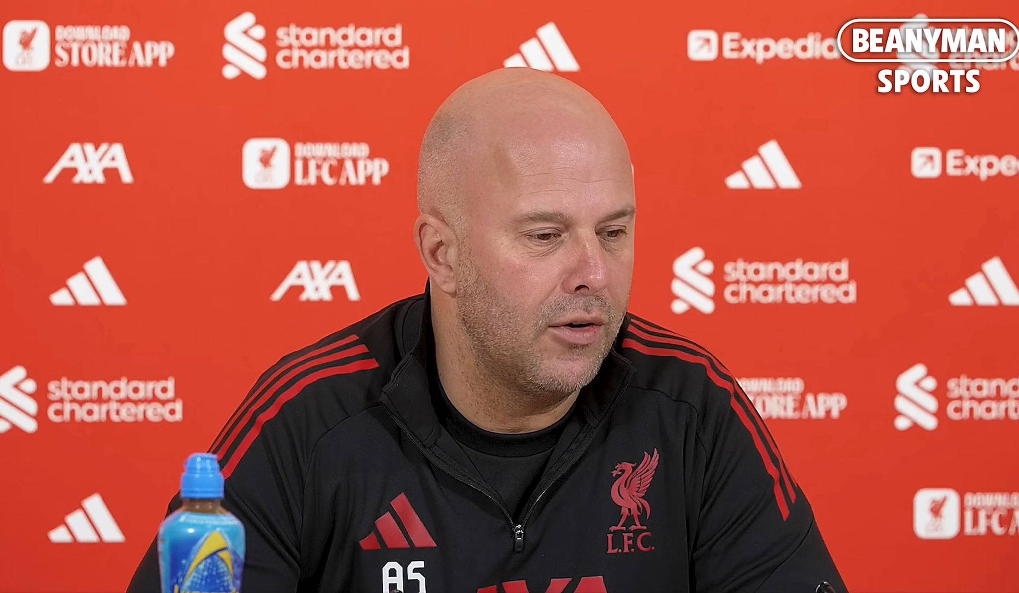 آرني سلوت مدرب ليفربول: إيزاك سيغيب لمدة عن الملاعب لعدة أشهر. 