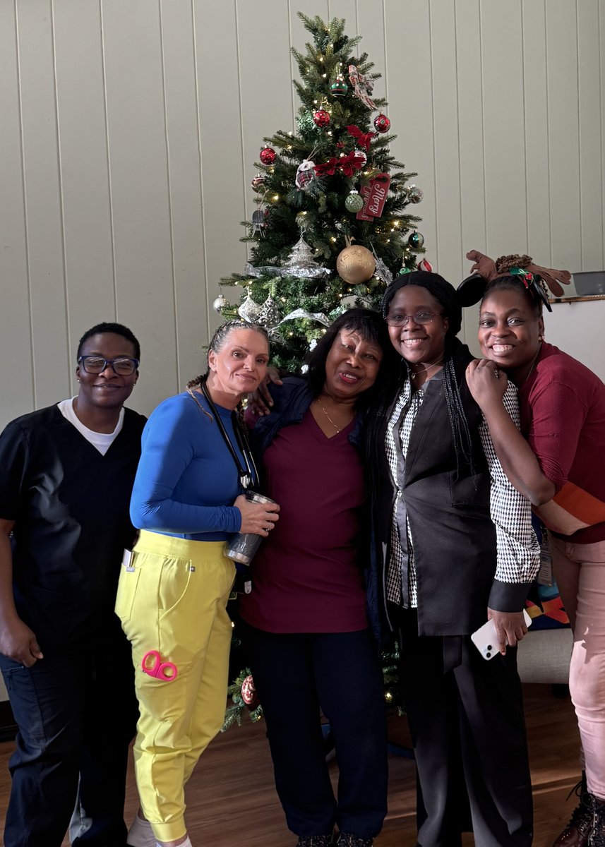 NextStepHC's tweet image. Melrose Healthcare had a week full of fun! 🎁🎶🫶 Gifts were passed out to the residents at their party, the staff enjoyed gifts raffled away at their party (CNA Mariomica pictured was one lucky winner), and many memories were made all around! #gifts #holiday #fun