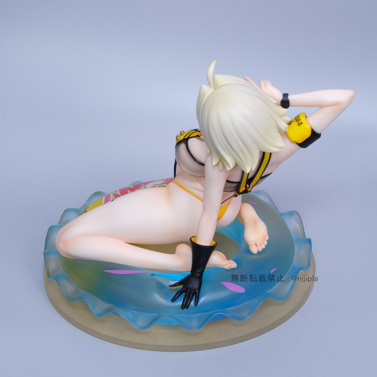 惜彼西比_しびしび（<a href="/JesuCB_/">惜彼西比_しびしび</a>）さんのエレグが完成しました。

水着のハートパーツに合わせてハート目も作ってみました🐰

#NIKKE #ニケ #エレグ #フィギュア #ガレージキット #ガレキ