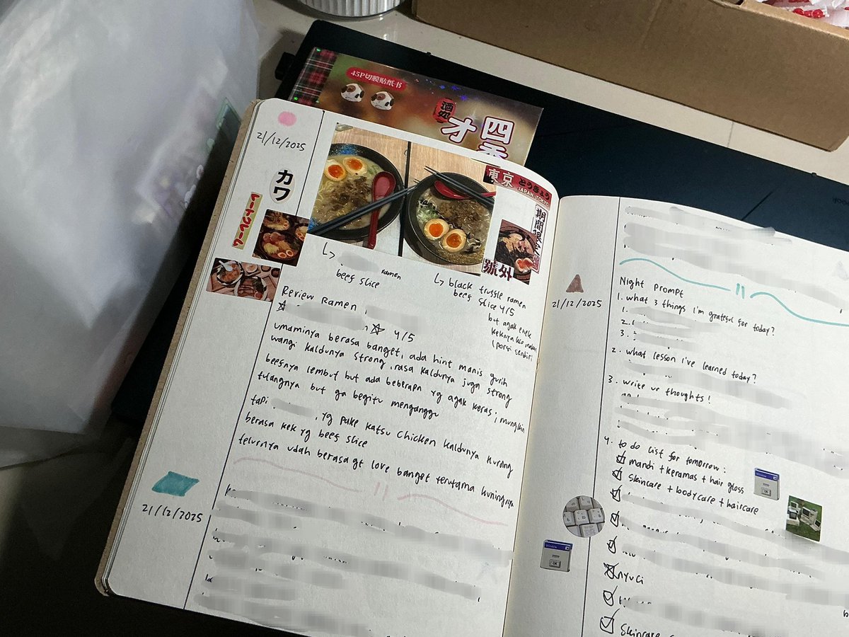 alana tweet media