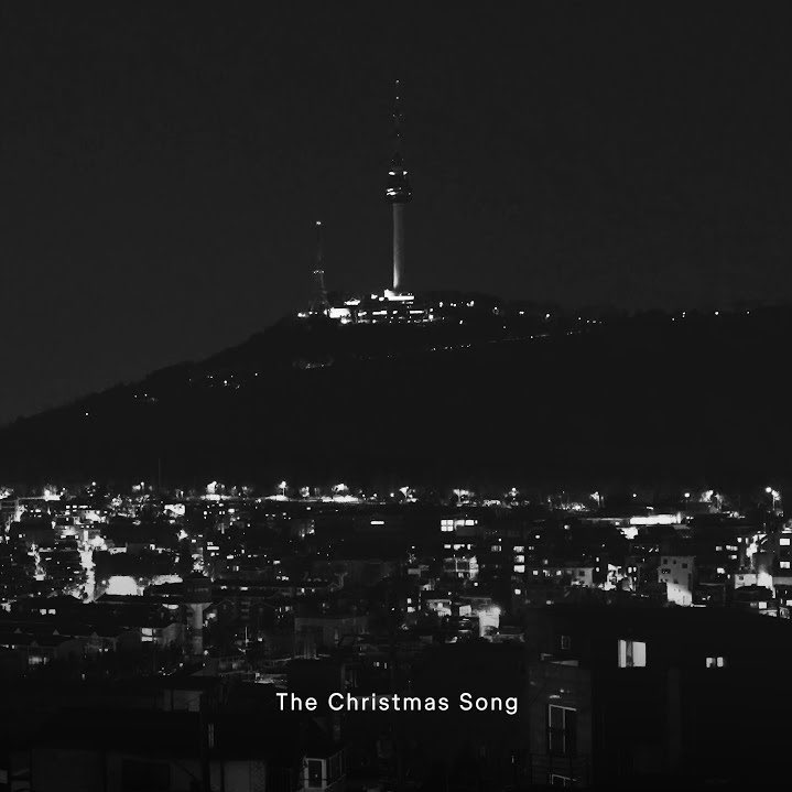 BIGHIT_INFO's tweet photo. The Christmas Song (cover) by JungKook

(https://t.co/axQZKWEGU1) https://t.co/eMjsDbXWCI
