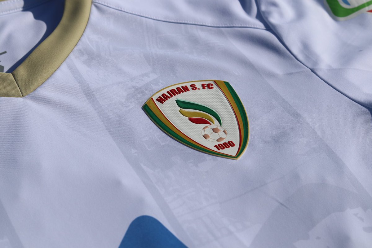 <a href="/MC_NajranFC/">نادي نجران السعودي</a> نادي #نجران اذا ما صعد هذا  
الموسم لن يصعد الا بعد ٦ أعوام ومواسم سجلو هذه التغريدة ليس لسبب كبير او لهدف آخر  ولا حد يفقع روسنا اننا ما نحتفل الا مع  الفوز  نعم نحن نأمل ونحتفل مع الفوز دائما ونمرض مع الهزائم . 
المستوى للأندية في الدرجة الثانية حاليا  يساعدك أن