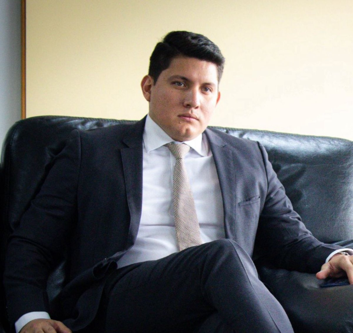 Comunicado | Concejal Elkin Huertas cuestiona decreto de emergencia económica y alerta por impactos fiscales y democráticos 🗞️📰

<a href="/ELKINHUERTASC/">Elkin Huertas Carrasquilla. 🏛</a> 

#TuCiudadTuConcejo

❗ Más información 👉  acortar.link/kfvBmp