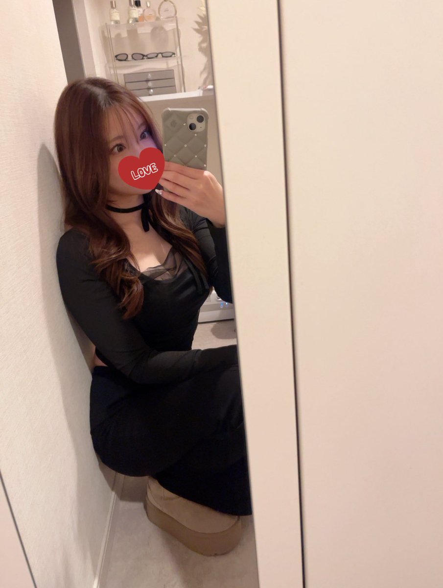 minimini25chan's tweet photo. 寄り目で撮っちゃ…🤪 https://t.co/0ey2Zv2UuU