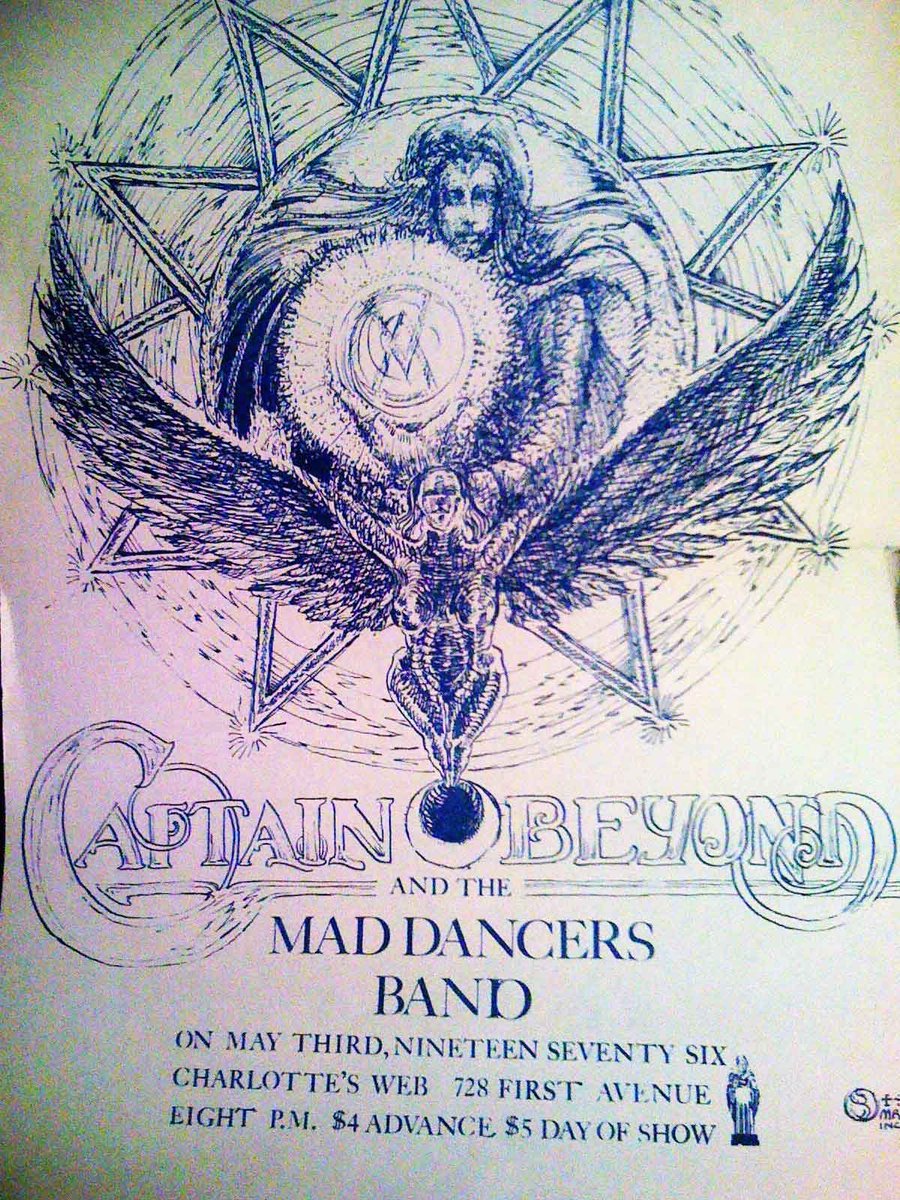 8MileCarpetRide's tweet photo. Accidently found this lmao, could it be illustrated with pen? https://t.co/cKYiV00kR1