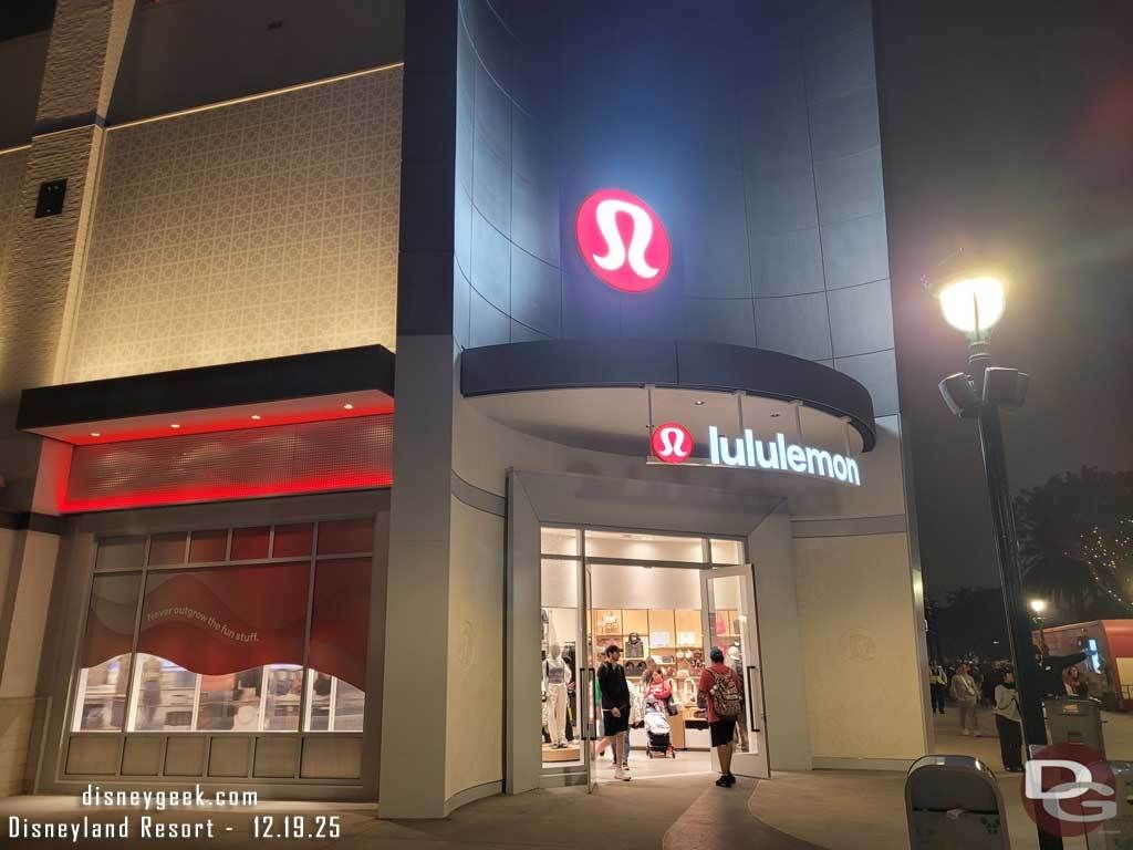 Last night updated our #Disneyland Resort construction progress section with pictures of the #DowntownDisney and #AvengersCampus projects from Friday 12/19.

buff.ly/pPil2Xw