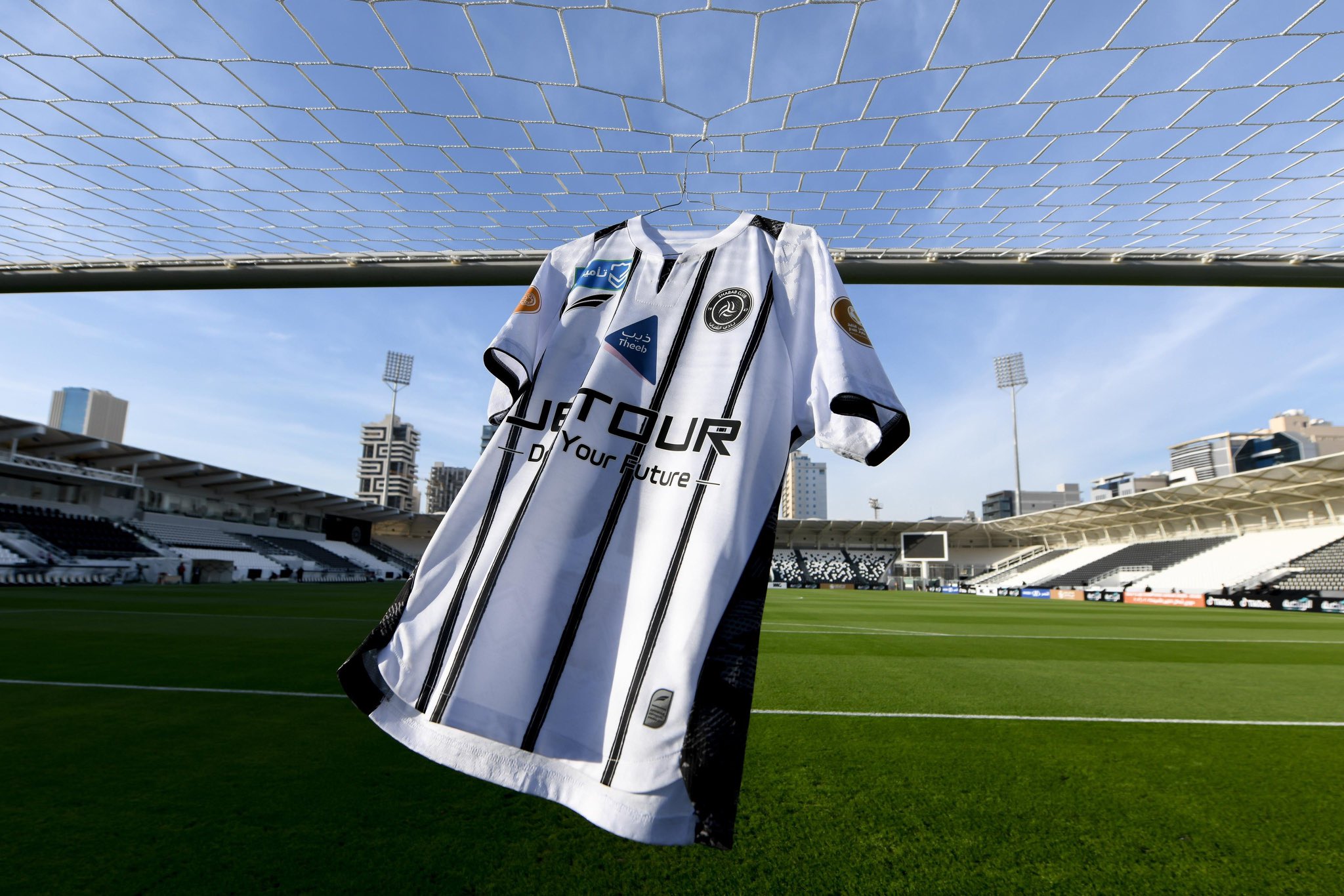 بداية المباراة. الشباب الريان #الشباب_الريان 