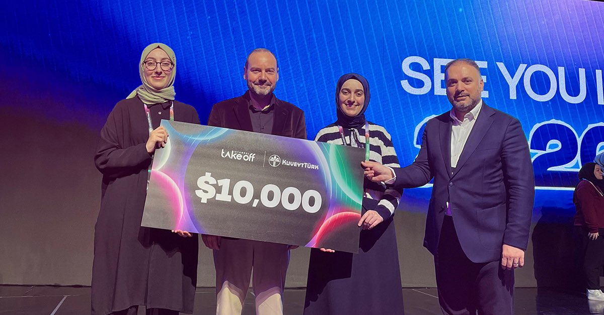 LoncaGirisim's tweet image. Kuveyt Türk ve Lonca olarak 8 girişimimizle #TakeOff sahnesindeydik! 🚀

Ekosistemle buluşurken, 10.000$’lık kadın girişimcilik ödülümüzü @helioras‘a takdim ettik. Geleceği birlikte inşa ediyoruz. 🌍🏆

#KuveytTürk #Girişimcilik #Fintech #Sürdürülebilirlik
