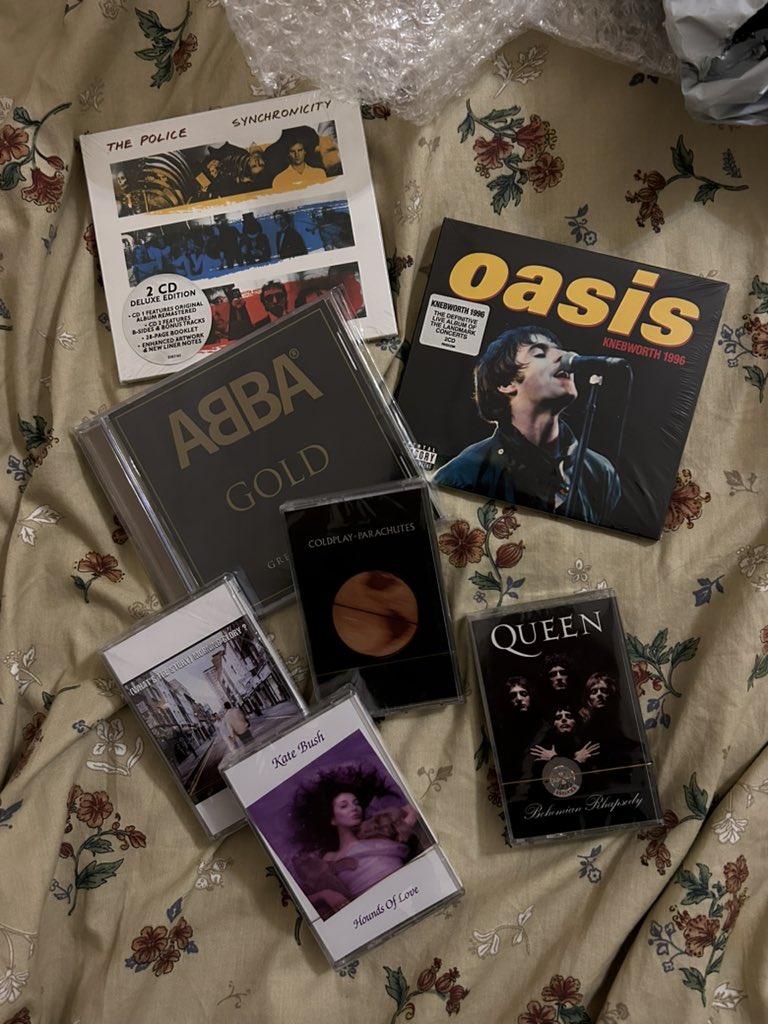 iimsnowie's tweet image. I love being an adult buying all the silly things I always wanted growing up with my own adult money