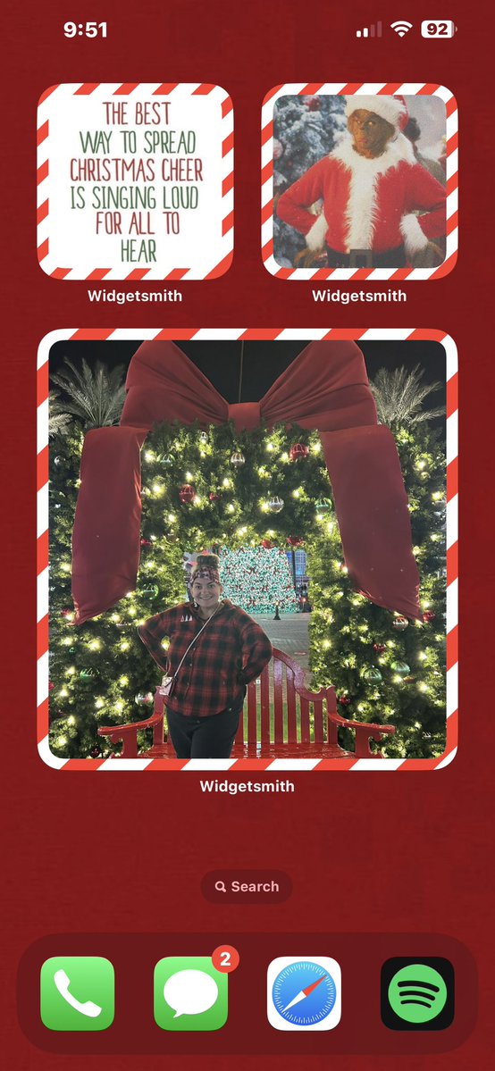 infinityot4's tweet image. New Christmas Phone Layout ❤️💚