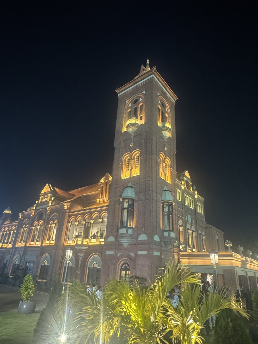 Sriram V tweet media