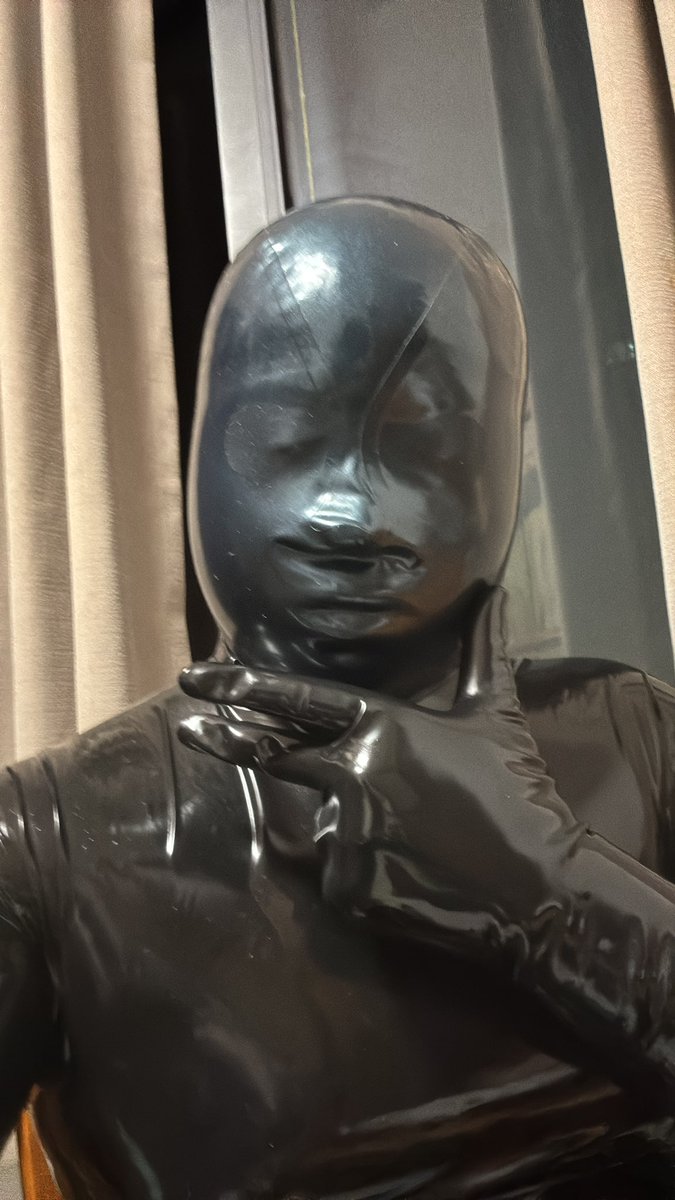 lovecatsuit's tweet photo. https://t.co/humANBaw4C