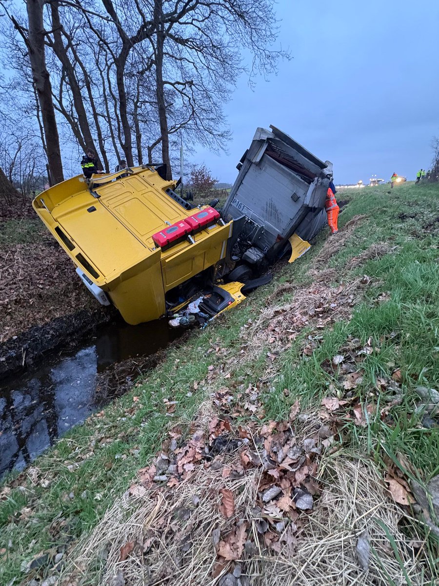 Vrachtwagenongeval op A7 richting Foxhol