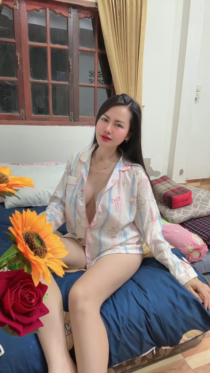 NMalanders's tweet photo. Rate me 1-10 😅 
Like ❤️ Retweet🔁 https://t.co/wSbwb0Tu96