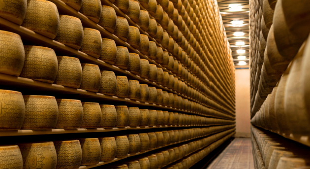 ENTI E CONSORZI - Il Caseificio Torre Pallavicina è il primo produttore di Grana Padano DOP a ottenere l'autorizzazione all'uso del logo Made Green in Italy.
#horeca #foodservice #consorzio
horecanews.it/primo-caseific…