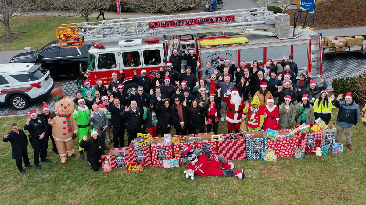 SBUPrez's tweet photo. It was inspiring to attend the Holiday Toy Drive Parade and other holiday gatherings with fellow Seawolves! I’m deeply grateful for this special community and wish everyone a new year filled with warmth, happiness, health and hope. https://t.co/hIrRE3GbPk