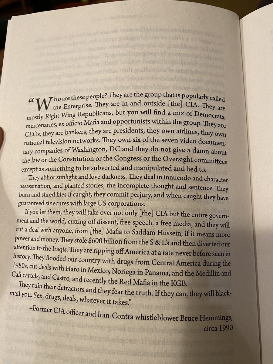 AudunBraten's tweet photo. Dypstaten forklart og konkretisert av tidligere CIA-varsler.
(Fra @_whitneywebb sin bok #OneNationUnderBlackmail https://t.co/kyAFyPzjTd