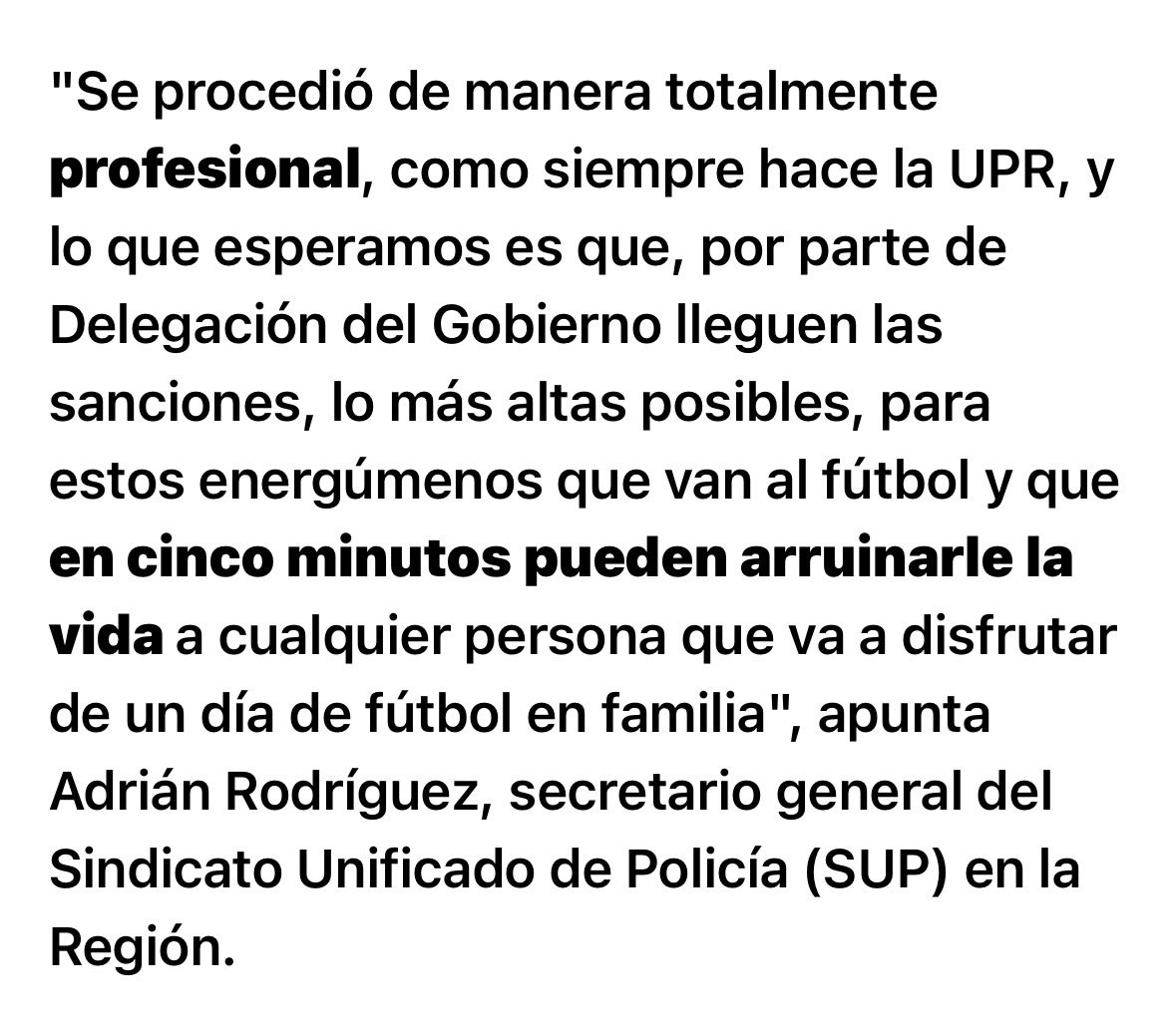 AdrianRP_79's tweet image. La profesionalidad de nuestros compañeros de la #UPR está fuera de toda duda desde el @SUP_Murcia la defenderemos ante cualquier ataque, venga de donde venga y en cualquier momento que se produzca.
Sobran los violentos en el fútbol!!🫵🏻
#UPR @Sup_Policia 

laopiniondemurcia.es/sucesos/2025/1…