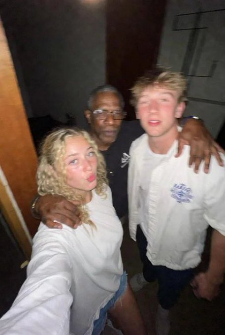 ♠️ Mistress Sydney ♠️ tweet media