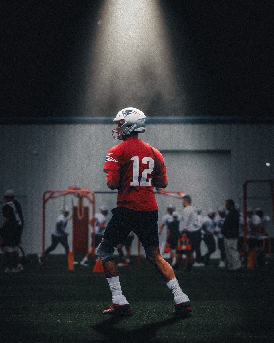 ikonick_xyz's tweet image. Talent Is A Gift—Hard Work Is A Choice…💭

#TomBrady #HardWorkBeatsTalent #IKONICK