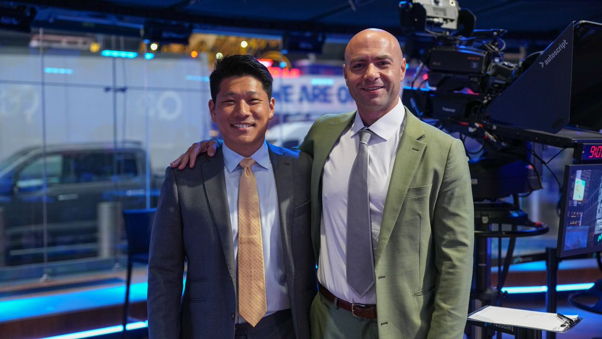 NasdaqExchange's tweet image. 💵 @quantifyfunds is an asset management firm focused on providing institutional-quality investment strategies to a broad range of investors.

🎉 Proud to celebrate you, $BTGD! #NasdaqListed