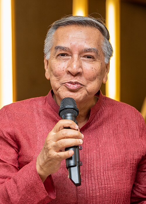 From_Himalaya's tweet image. Prothom Alo &amp;amp; Daily Star ran a rampant campaign against the Hasina govt for last 16 years &amp;amp; why won't they ?

Daily Star's publisher Mahfuz Anam is the son of Abul Mansur Ahmed, one of the biggest leaders of Muslim League. Moreover, his uncle participated in the Balakot Jihad.