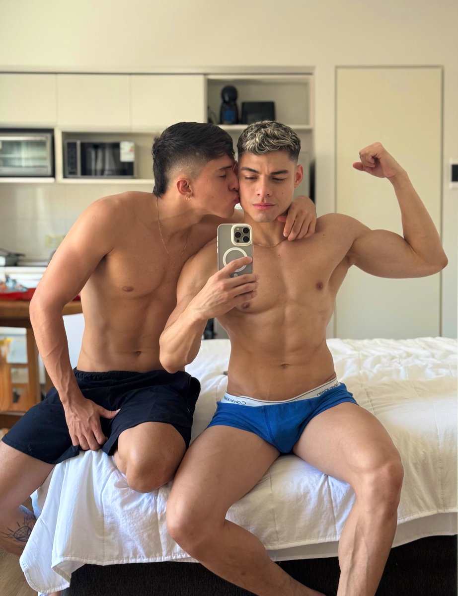 Dionisio Greca 300K OF+🔞 tweet media