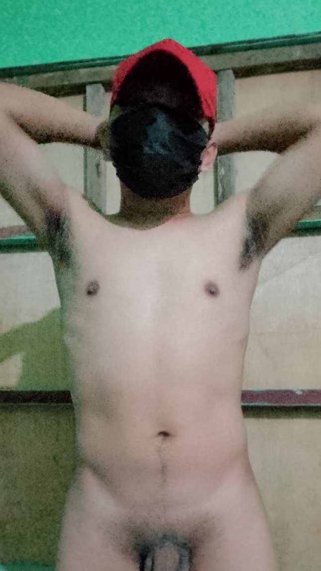 Ry_Tan96's tweet photo. Na Mamasko po 🎉🎉

Alam Kong possible na my mamigay Dito pero nag babasakali lang. Pang dagdag allowance lang pang araw² na pamumuhay. 

Merry Christmas 🎄🎄🎁🎁 everyone 💐💐 

Gcash - 09850627937 https://t.co/ZyhvHHaPw3