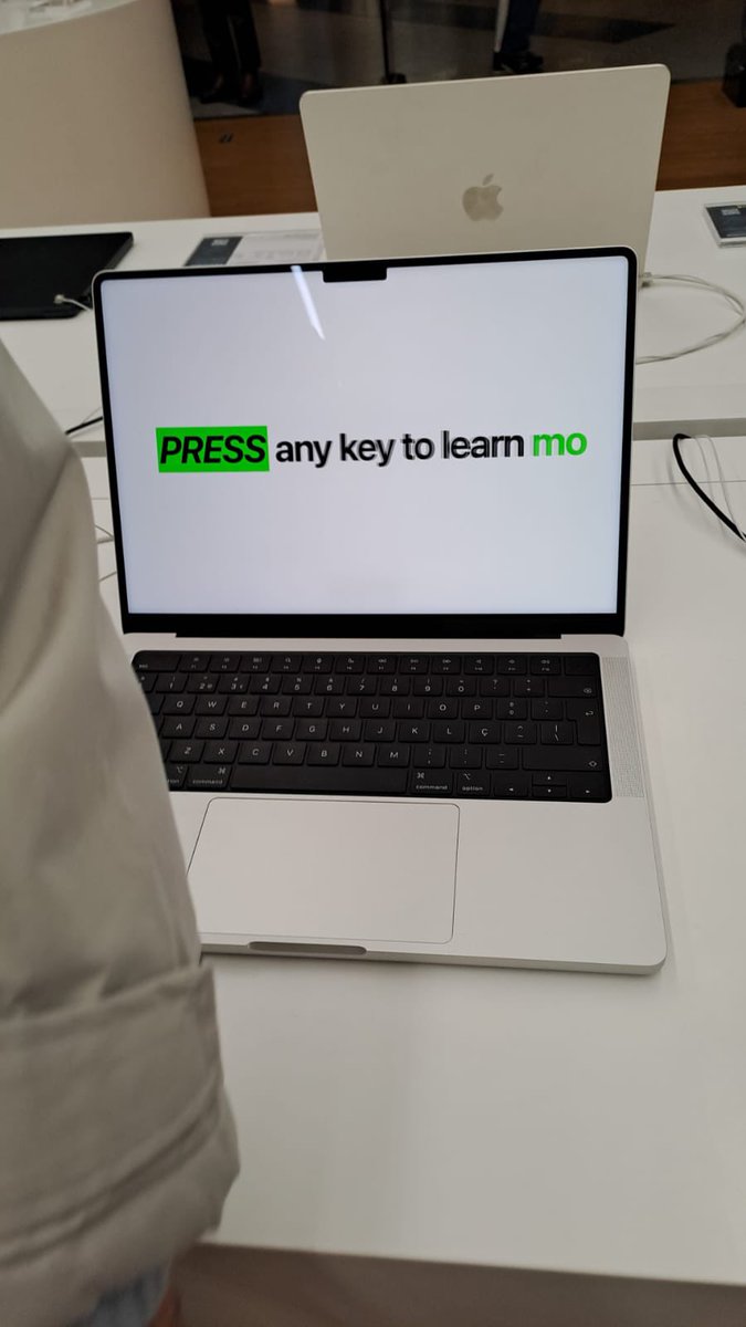 ⊹ 𝐑𝐞𝐟𝐥𝐞𝐗 tweet media