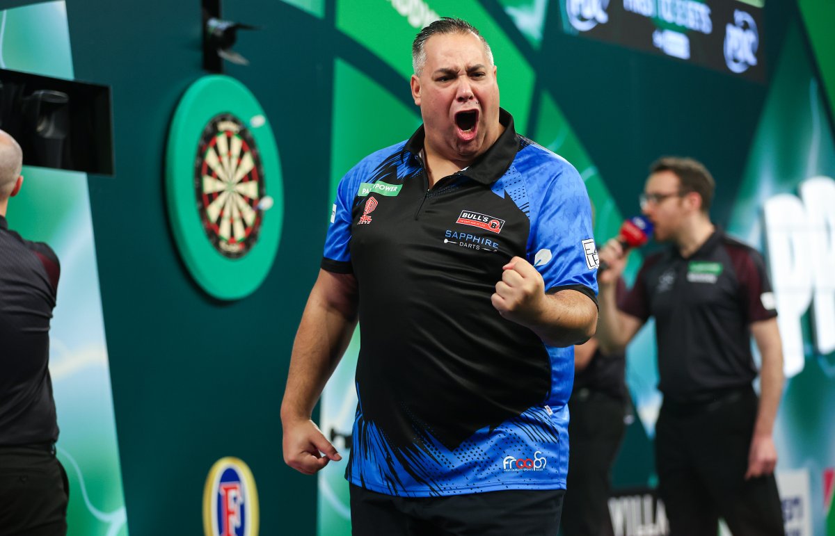 dartn_de's tweet photo. +++ Wattimena übersteht Williams'-Comeback +++
Jermaine Wattimena🇳🇱 3-2 Scott Williams🏴 (3:2, 3:2, 1:3, 0:3, 3:0)
🎯Average: 95,91 - 92,69
📈Doppel: 40% - 40%
1⃣8⃣0⃣: 5 - 7
#darts #dartswm #dartzn #pdc #pdcwm #allypally #dartwm #dartnews https://t.co/h8oZYYi0Zl
