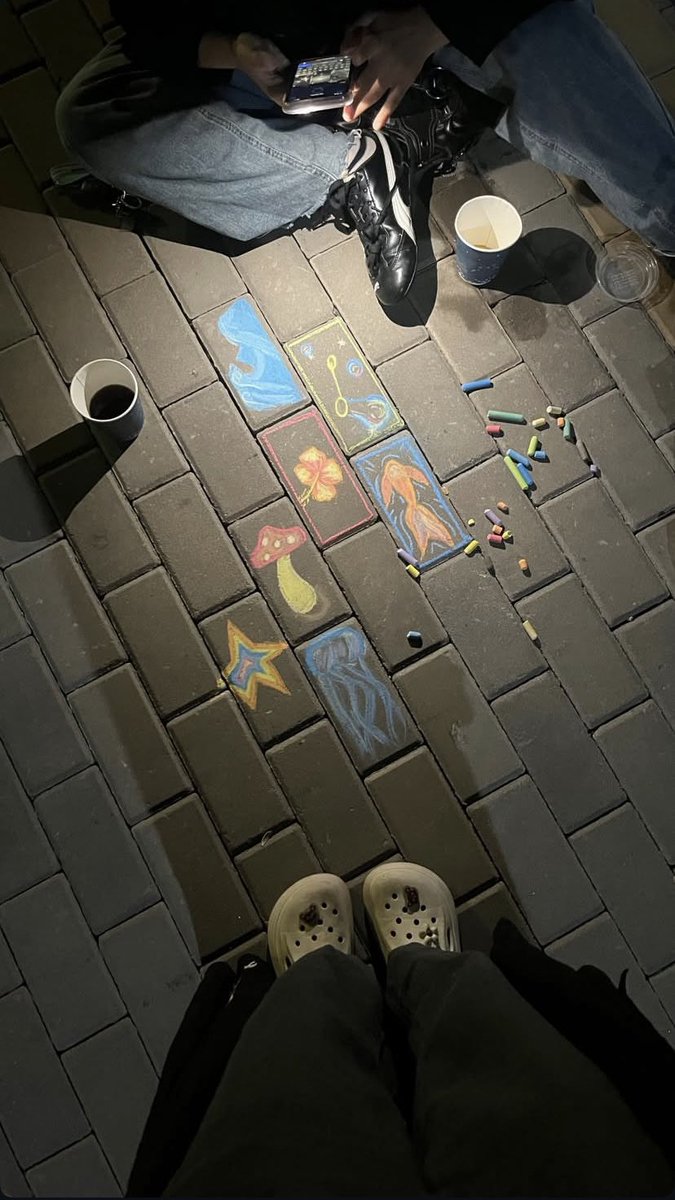 n_ouu125's tweet image. A calm night with my friend