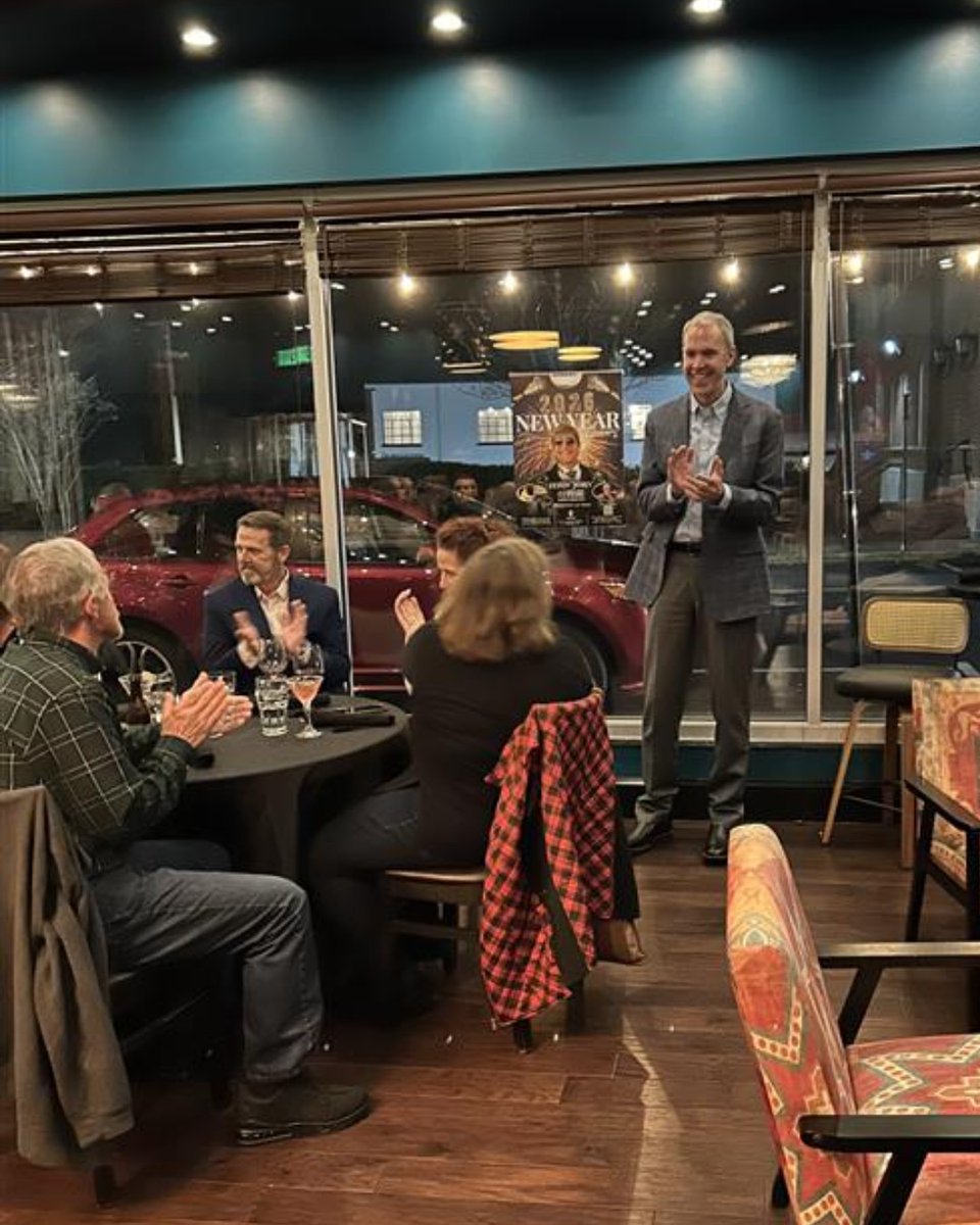 The Fredericksburg and Culpeper teams came together for a festive Christmas celebration at Ferlazzo’s in Culpeper on Friday night 🎄✨ Great food, great company, and even better holiday spirit!