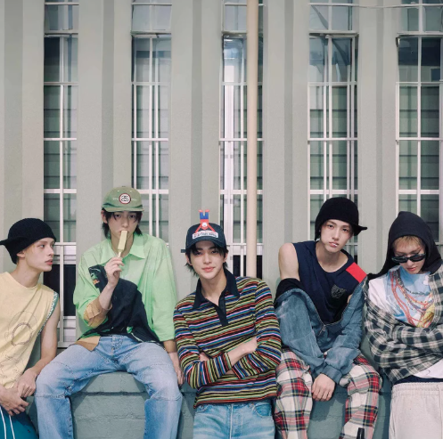 AboutMusicYT's tweet image. Genius Korea has named CORTIS as one of the best kpop fashion in 2025.