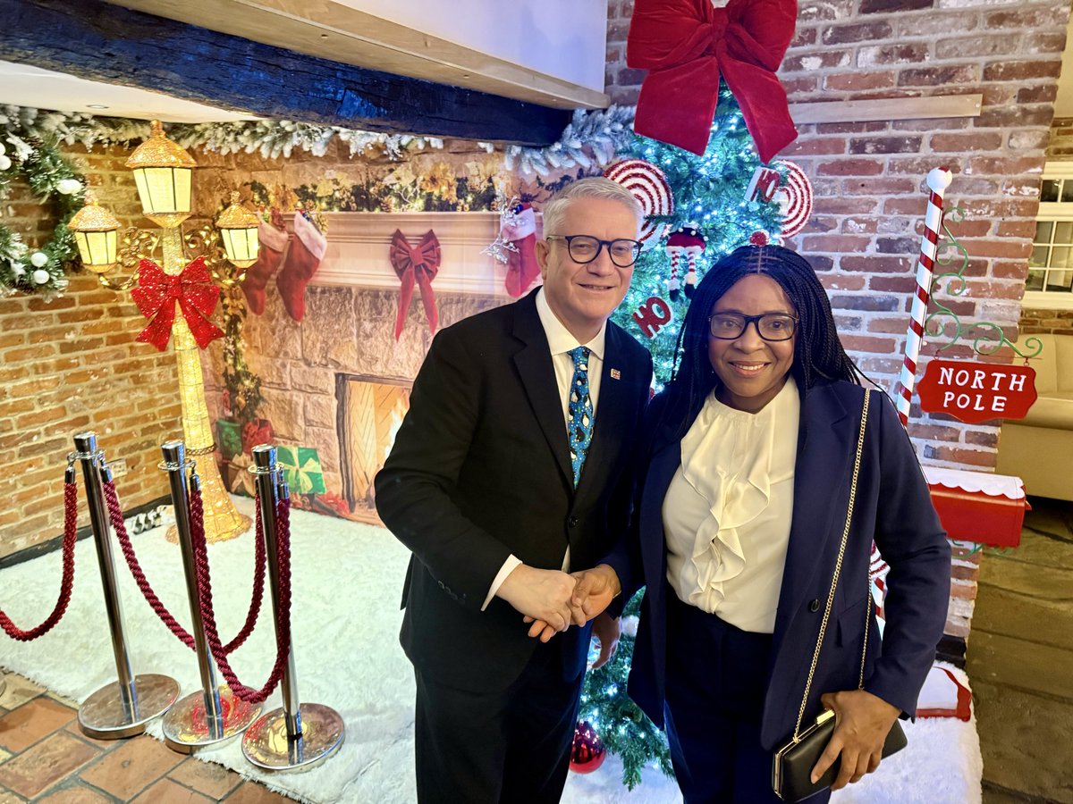 gloria_adagbon's tweet image. ‘‘Tis the season to be jolly 🎄

A wonderful Christmas dinner on Sunday 14th December, 2025 hosted by our dear friend Andrew Rosindell MP and Shadow Foreign Affairs Minister for His Majesty’s Loyal Opposition. It was fantastic evening with entertainment filled with great festive…