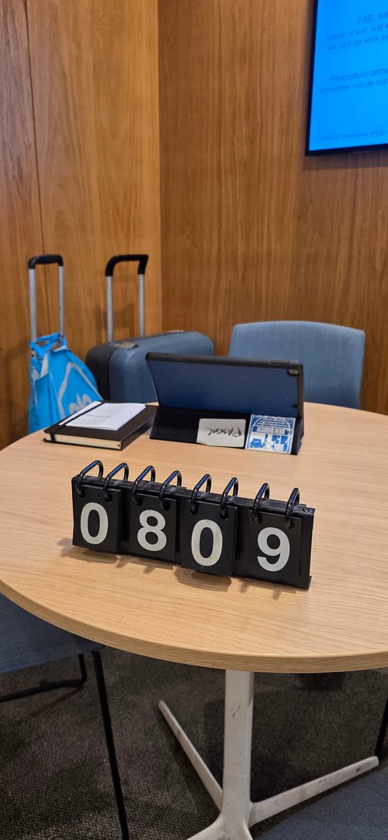 PascalFCDB's tweet image. Na bijna 8 maanden afwezigheid nu klaar voor mijn trip naar #KUL #KualaLumpur #Malasya #KL809 #KLM #ZININ #B787 #PHBHN