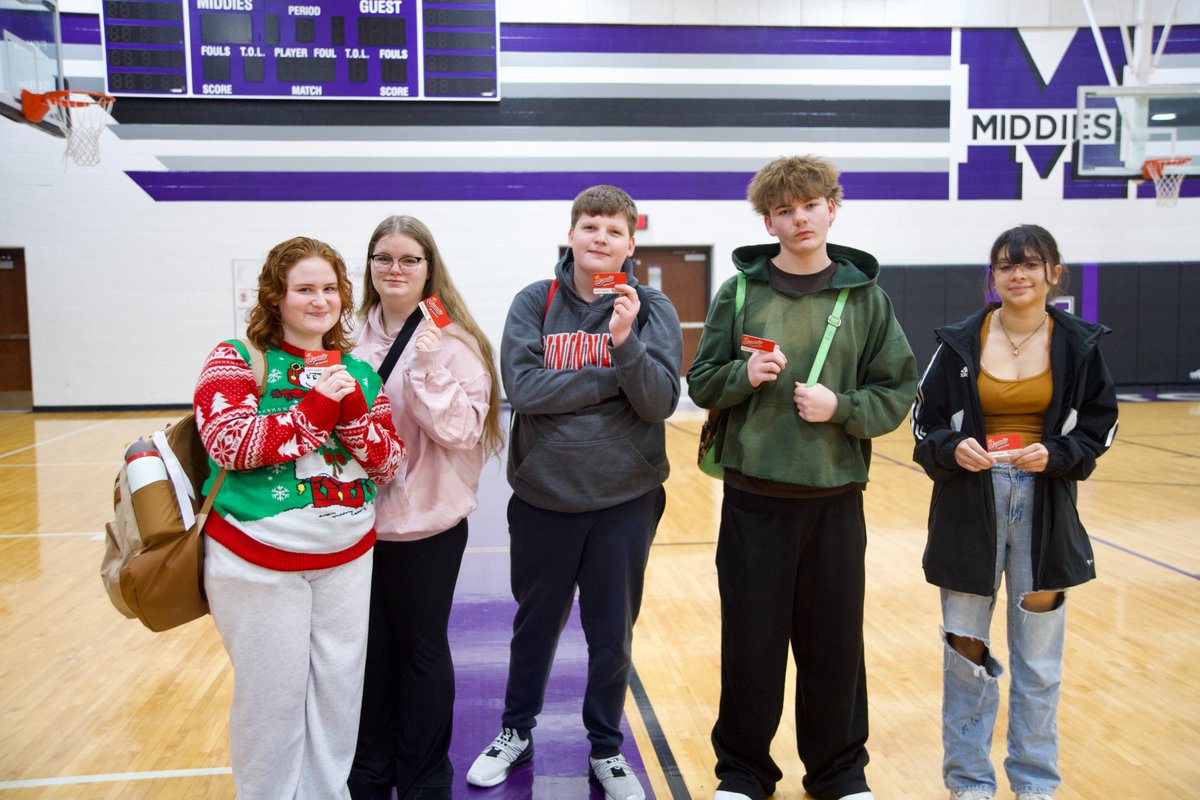MiddletownOH's tweet image. Show Up, Rise Up! MMS &amp;amp; MHS wrapped week 3 of the Win the Week attendance challenge, Dec 8–12
✅ 456 MMS students, 47%
✅ 525 MHS students, 41%
All with perfect attendance earned a $10 Cassano’s gift card! Thanks to CareSource, Chase Brown &amp;amp; G3. Keep showing up
#MiddieRising