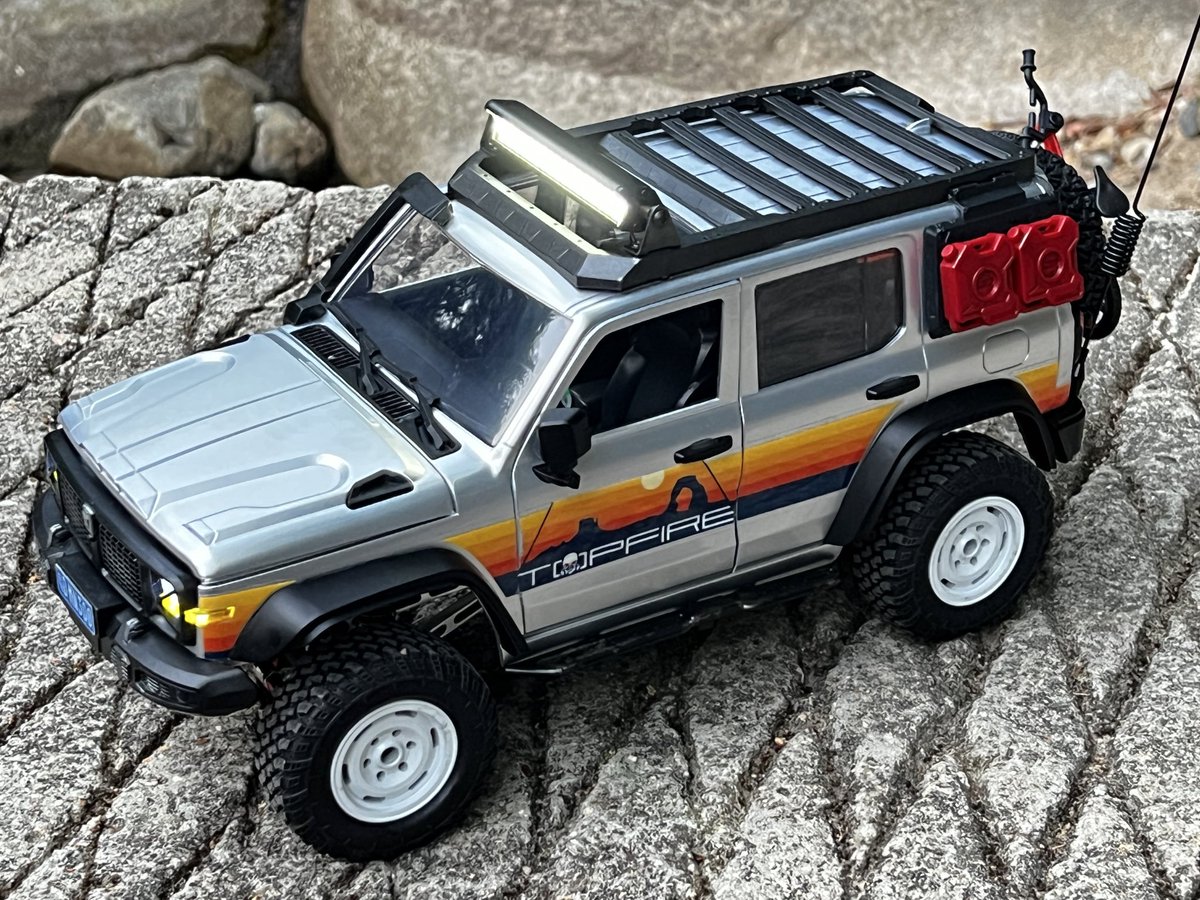 Gch9298's tweet photo. My first rc car MN 1/12 tank300 #莽牛模型 #坦克300 #tank300rccar https://t.co/mnn5TsHTGh