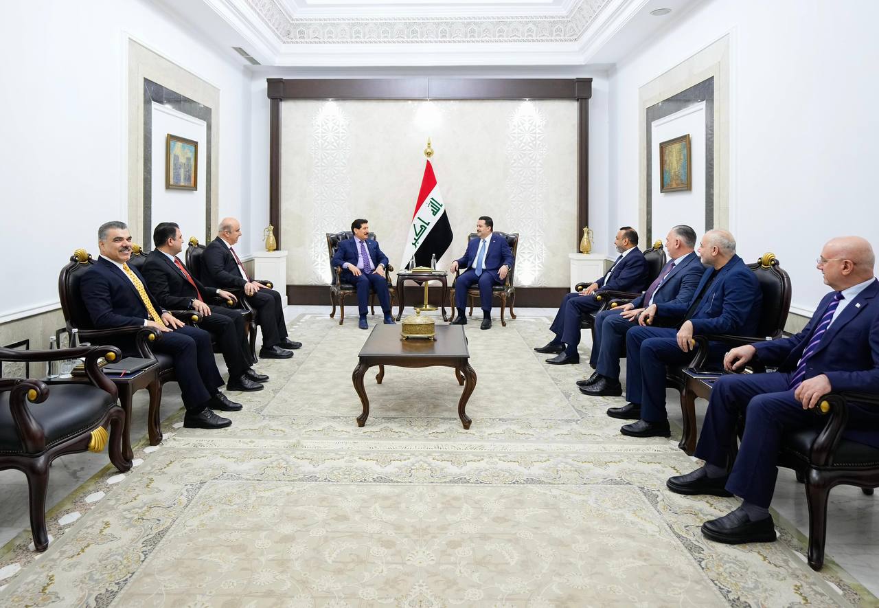 رئيس الوزراء العراقي محمد شياع السوداني يستقبل وفد الحزب الديمقراطي الكوردستاني برئاسة سكرتير الحزب فاضل ميراني مؤكدين على "أهمية الإسراع بإنجاز الاستحقاقات الدستورية وفق التوقيتات المحددة" 